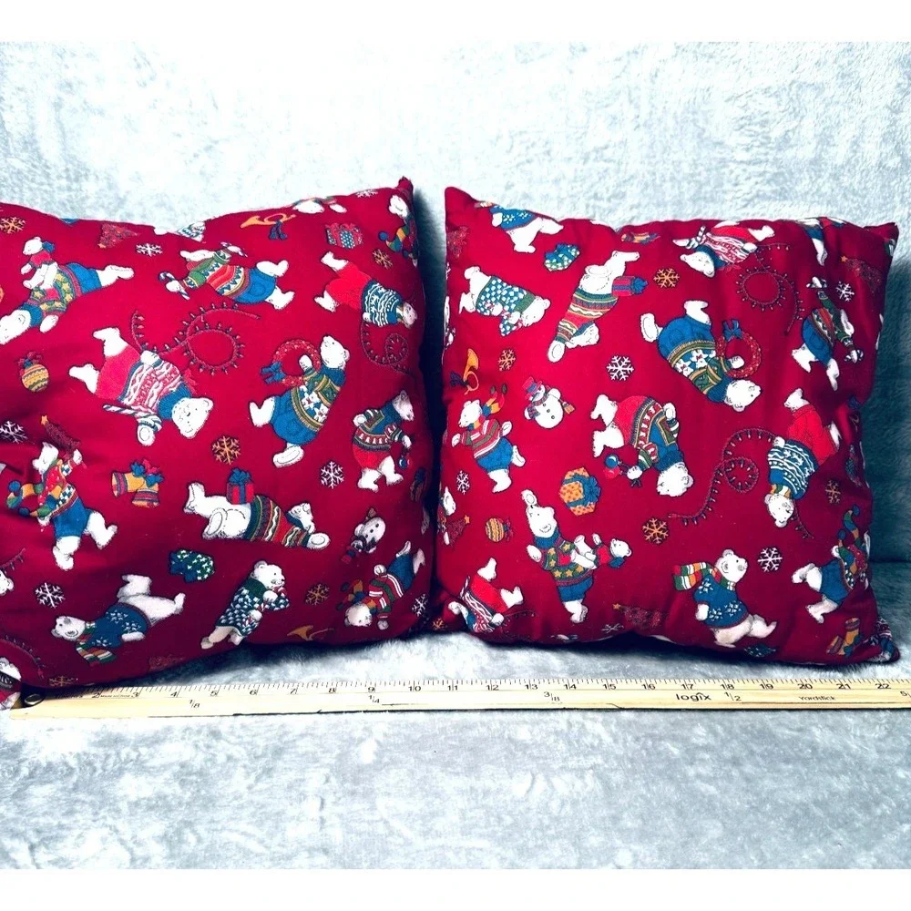 Polar Bear Christmas Vintage Throw Pillows‎ Set of 2 Quilted Reversible 12x12